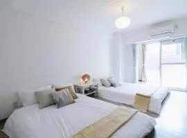 bHOTEL La-Shante - 5 mins walk to the PeacePark & 2BR 10 ppl #101