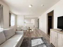 bHOTEL Yutori - Spacious 2BR Apartment very near the Station