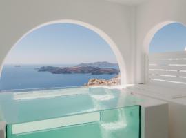 Apeiron Blue Santorini - Sustainable Adults Only 14 Plus, hotel di Fira