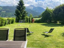 Chalet Panoramablick Zell am See, hotel u Zel am Zeu