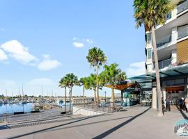 Aircabin - Shell Cove - Next to Marina - 2BR Apt, hotel v destinaci Shellharbour