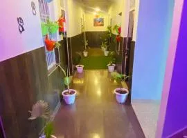 Ram Paying Guest House & Hostel Near by Krishna Janmabhoomi