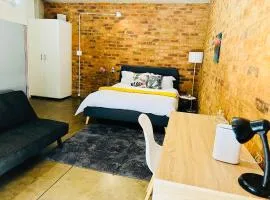 Vibrant Maboneng Studio-Perfect For Exploring Jozi