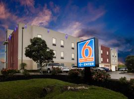 Studio 6 Suites Texas City I-45, hotel di Texas City