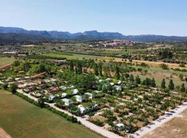 Camping Els Ports, parque de campismo em Arnés