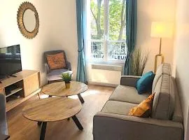 Peaceful oasis 2 bedrooms center-station RER 3 min