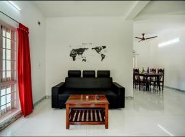 Stay in serinity beach 2bhk villa., semesterhus i Pondicherry