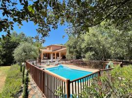 Ferienvilla in der Provence in großem Garten, hotel em Les Arcs sur Argens