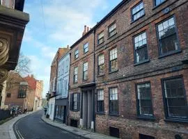 16 Castlegate YORK