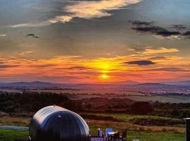 Forth Mountain Glamping, lavprishotell i Ballintlea