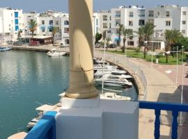 Appartement de luxe au coeur de la marina Hammamet, khách sạn ở Hammamet