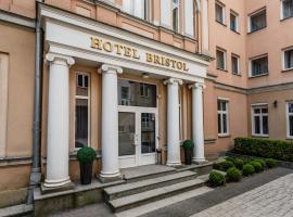 Hotel Bristol, отель в Кельце