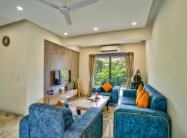 Luxury 2BHK Apartment Candolim Luxfort, hôtel à Candolim