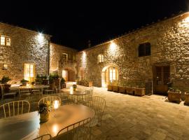 Relais La Costa Historical Residence, hotel en Monteriggioni