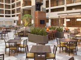 Embassy Suites by Hilton Bloomington/Minneapolis, hotel v mestu Bloomington