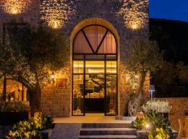 MASHTRA - The Olive House, hotelli Ulcinjissa