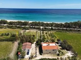 Orosei RE - Villa Samuela a 50 m dal mare