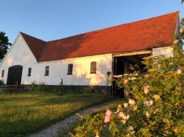 Camønogaarden et B&B, kursus center og refugie på Østmøn，博雷的飯店