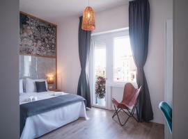 New Elegance Suites Guesthouse, hotel a Oristano