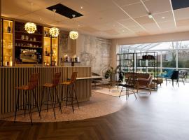 ibis Styles Chinon، فندق في شينون