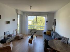 Entre lac et montagnes 47m², hotel in Le Bourget-du-Lac