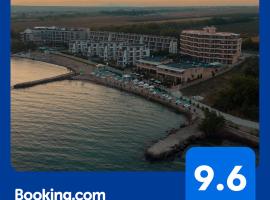 Crotiria Beach - Aparthotel: Ahyolu'nda bir otel