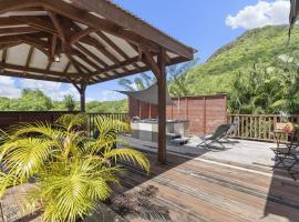 Lodge du piton à Ste-Anne, lodge de charme, 1 chambre, Jacuzzi, 10 minutes des plages, hotel u gradu Sainte-Anne