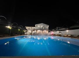 Residence LEORA, hotel in Ulcinj