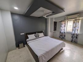 Swanky Sojourns Cosy Home Stay, hotel in Kolhapur