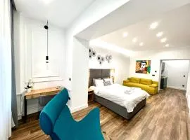 MONI Downtown Luxury Apartments