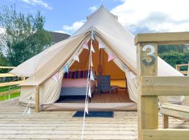 Greystones Glamping - Tent 3, glàmping a Na Clocha Liatha