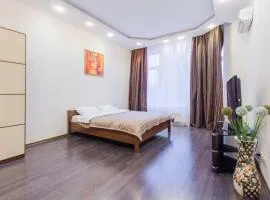 NAVIT apartments with breakfast,near the railway station, the city center, the park