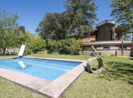 Villa Tranquilidad Lujo en el Centro de Sant Julià, villa en Sant Juliá de Vilatorta