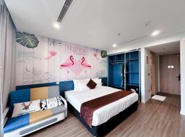 Flamingo Ibiza Hải Tiến full view biển tầng cao cực thoáng, ξενοδοχείο σε Thanh Hóa