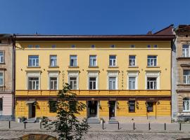 Готель Кайзер у Львові, hotel u gradu 'Lavov'