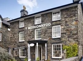 Y Meirionnydd Townhouse