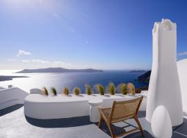 Revelis Villa & Canava, hotell i Fira