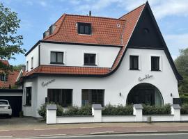 CAPRINO Guesthouse, hotel in Knokke-Heist