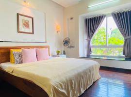 Moon Homestay Huế, lägenhet i Hue