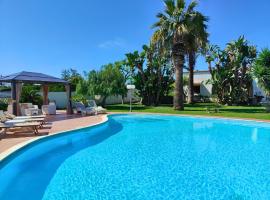 Villa Alfonsa, Fontane Bianche, Siracusa, PRIVATE POOL, 10min from the beach, хотел в Фонтане Бианче