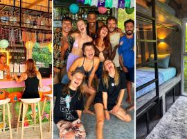 Koh Tao में Wonderland Jungle Hostel, पालतू जानवरों के अनुकूल होटल