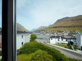 Cozy Family Home in Klaksvík