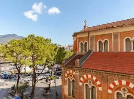 B&B Un Passo Dal Treno Piazza Vittorio Veneto 36-Salerno Station