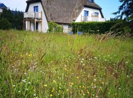 Appartements am Jagdschloss, cottage in Lancken-Granitz