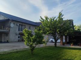 Sleep and Fly room's by Dado & Lela, hôtel avec parking à Velika Gorica