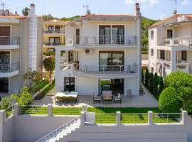 ALKIS LUXURY VILLA IRAKLiTSA