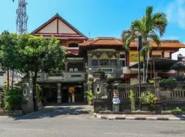 Hotel Candra Adigraha