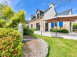 Maison de pierre pour 8 avec beau jardin, hotel a Saint-Gildas-de-Rhuys