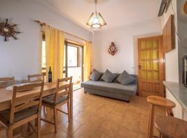 Cozy apartment near the beach in Costa de Caparica, hotel en Costa da Caparica