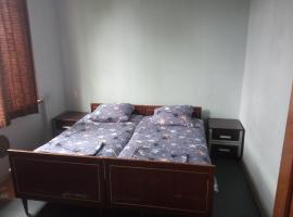 주그디디에 위치한 호텔 One bedroom room